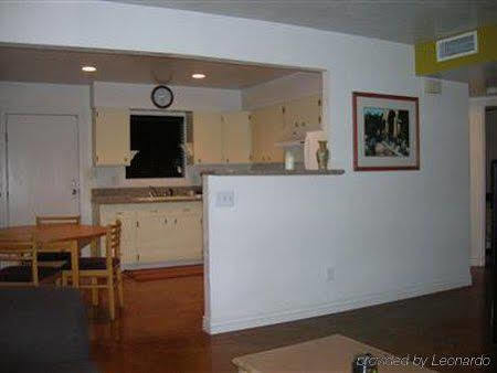 Raz Inn Central Phoenix Chambre photo