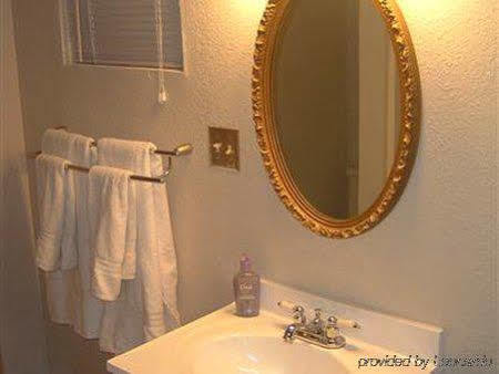 Raz Inn Central Phoenix Chambre photo